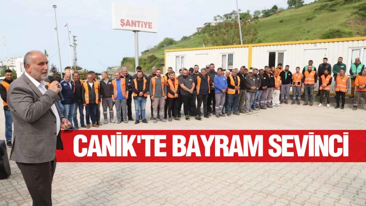 İbrahim Sandık&ccedil;ı Personelle Bayramlaştı